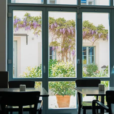 ホテル Hofgarten 1824 Garni ドレスデン