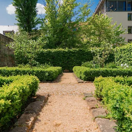 Hofgarten 1824 Garni ドレスデン