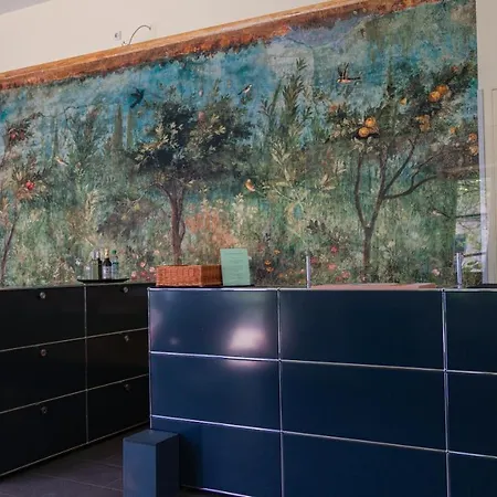 Hofgarten 1824 Garni Hotell 3*