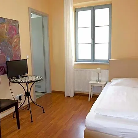 Hotell Hofgarten 1824 Garni 3*